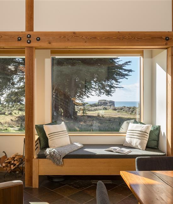 Casa de Luz 14 - Window Bench