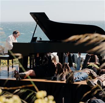 IN A LANDSCAPE Concert in the Barn Meadow 05.27