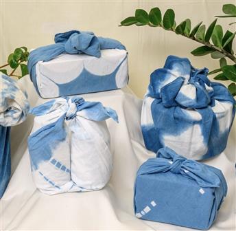Sip & Indigo Dye - Holiday Gift Wrap with Seelie Studio 12.13